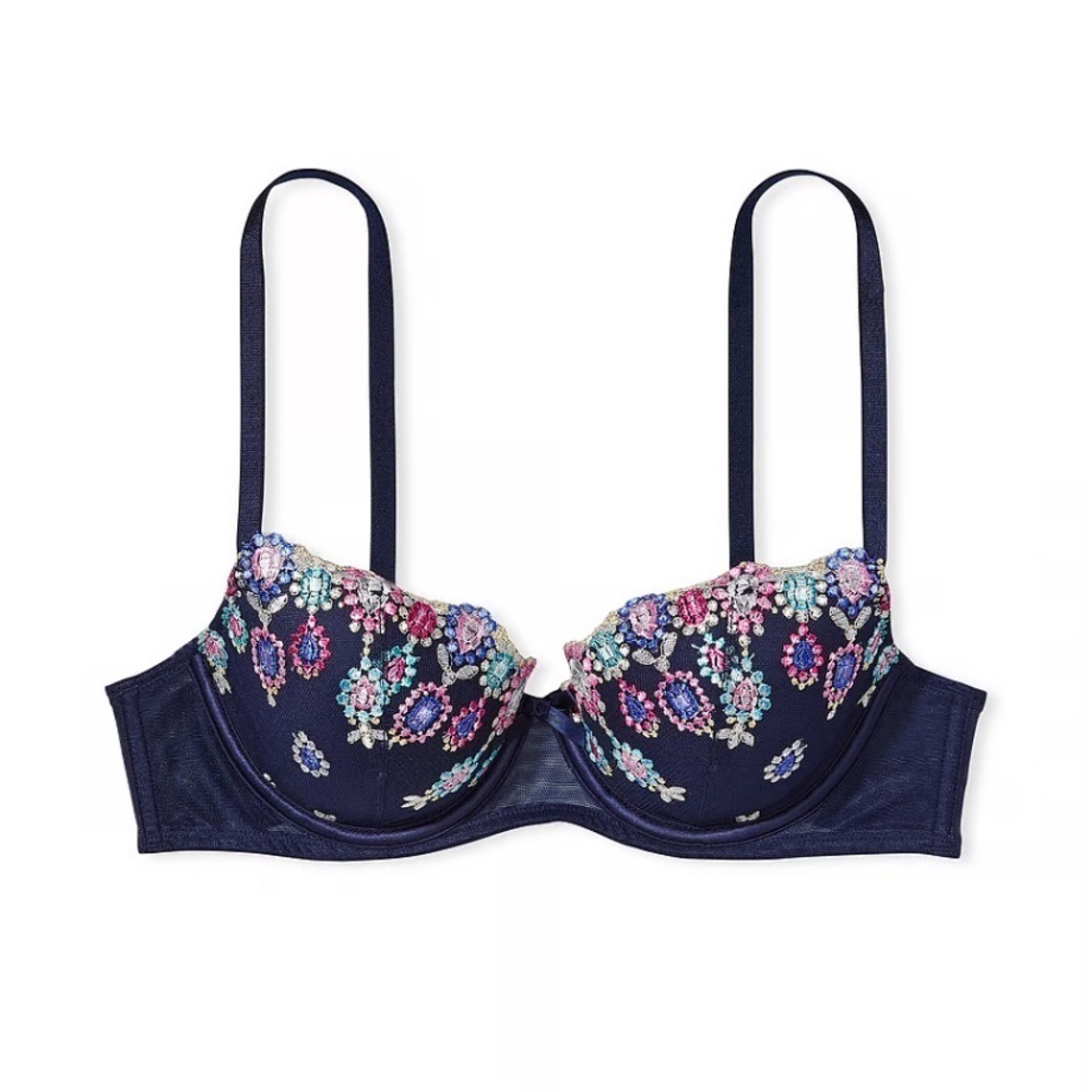 New! Victoria’s Secret dream angels lightly lined demi bejeweled 10292